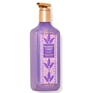 Bath & Body Works Bahamas Passionfruit & Banana Flower Cleansing Gel Hand Soap